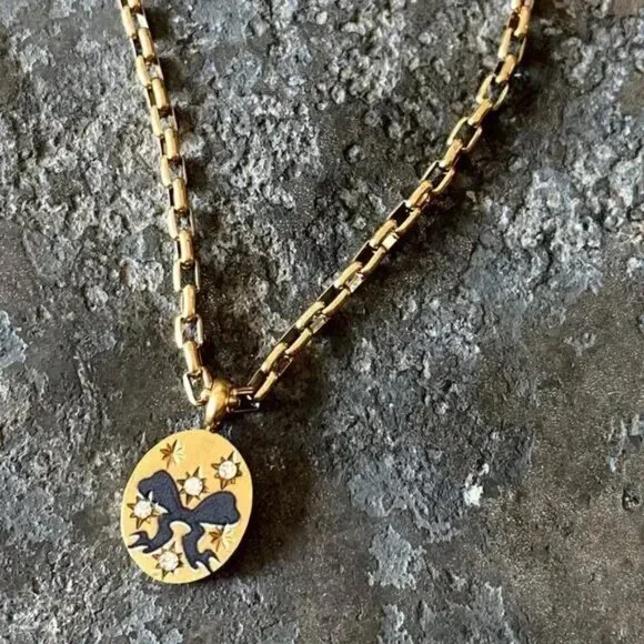 NEW Small Black Bow Pendant Necklace - Picture 3 of 8